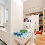 Refined Two-bedrooms Roma
